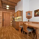 アパート - 24 Direkt An Der Piste Mit Outdoor Sauna バド クラインキルヒハイム
