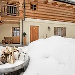 - 24 Direkt An Der Piste Mit Outdoor Sauna アパート *