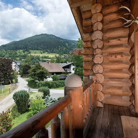 - 24 Neben Therme Und Wandergebiet *
