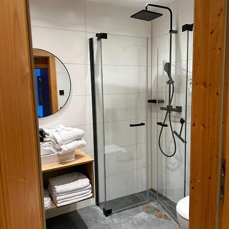 - 24 Direkt An Der Piste Mit Outdoor Sauna 巴德小基希海姆
