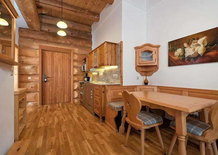 Appartement - 24 Direkt An Der Piste Mit Outdoor Sauna Bad Kleinkirchheim