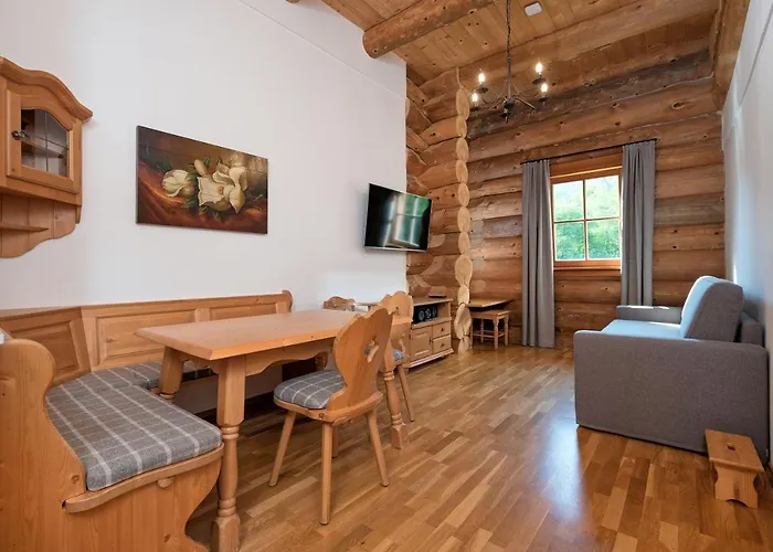 - 24 Direkt An Der Piste Mit Outdoor Sauna